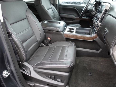 Used 2018 GMC Sierra 1500 Denali image 41