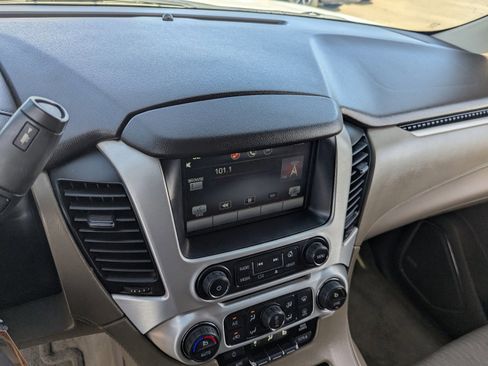 Used 2015 GMC Yukon SLE w/ HD Trailering Package image 26