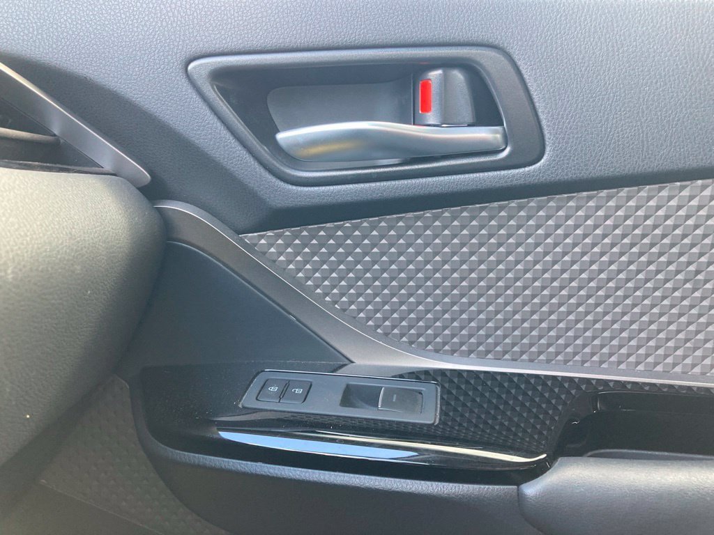 Certified 2021 Toyota C-HR Limited FWD image 26