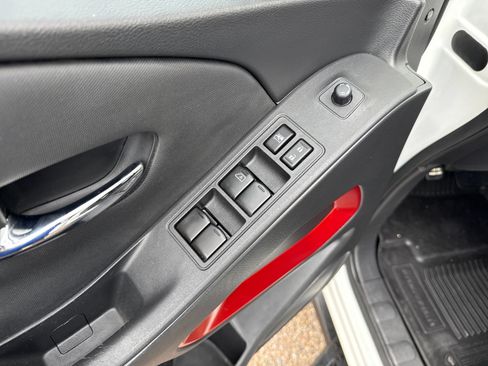 Used 2024 Nissan Frontier Pro-X w/ Technology Package RWD image 11