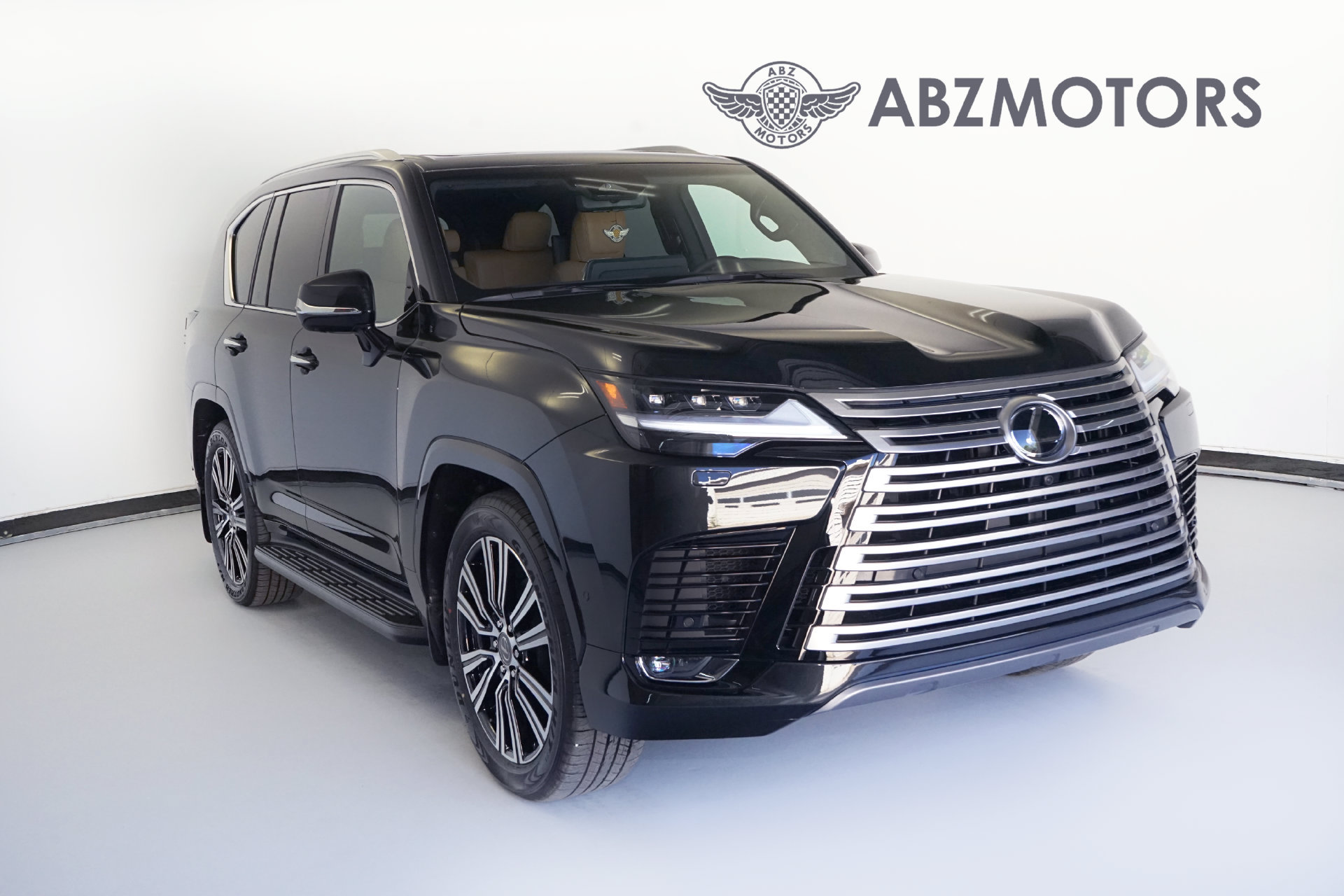 Used 2026 Lexus LX 600 4WD w/ Luxury Package image 1