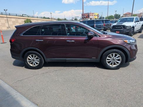 Used 2019 Kia Sorento AWD w/ LX Convenience Package image 6