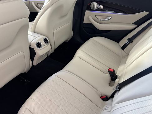 Certified 2022 Mercedes-Benz E 350 Sedan image 28