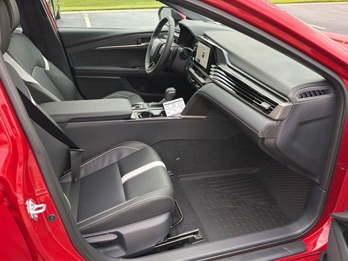 New 2026 Toyota Camry SE FWD image 13
