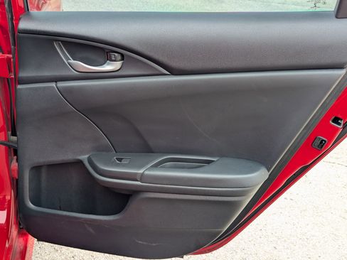 Used 2019 Honda Civic Sport image 20