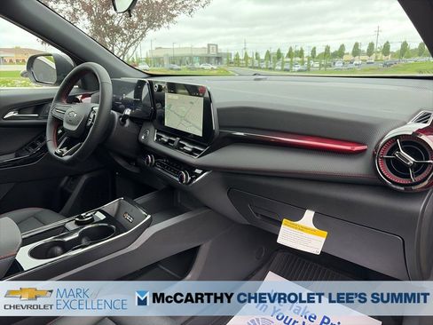 New 2026 Chevrolet Equinox RS FWD image 30