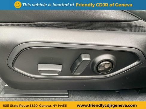 Used 2023 Jeep Grand Cherokee L Limited image 23