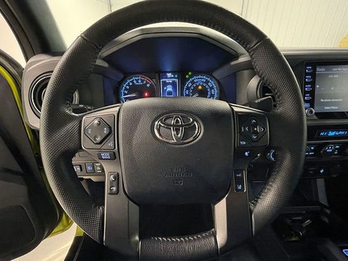 Used 2023 Toyota Tacoma TRD Sport image 30