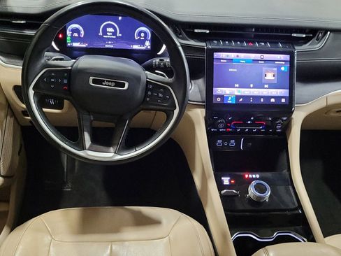 Used 2022 Jeep Grand Cherokee L Limited image 22