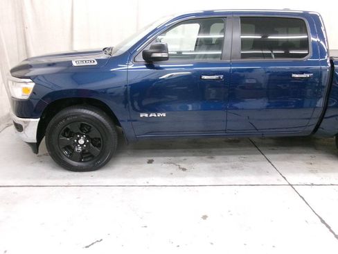 Used 2019 RAM 1500 Big Horn AWD/4WD image 5
