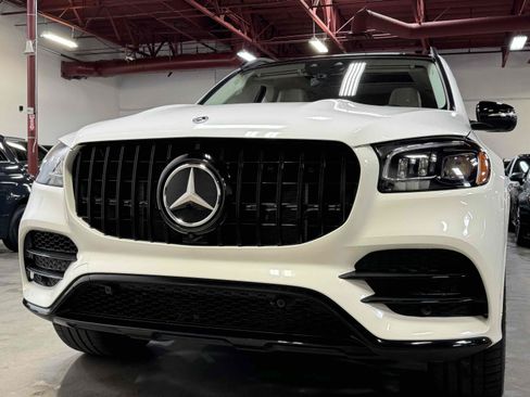 Used 2021 Mercedes-Benz GLS 580 4MATIC image 36