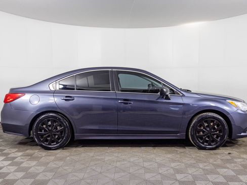 Used 2017 Subaru Legacy 2.5i image 10