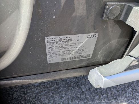 Used 2023 Audi Q5 2.0T Premium Plus w/ Premium Plus Package image 11