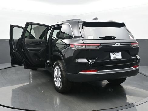 New 2025 Jeep Grand Cherokee Laredo X w/ Luxury Tech Group I image 56