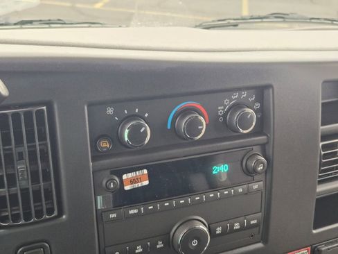 New 2025 Chevrolet Express 3500 Extended w/ Driver Convenience Package image 21