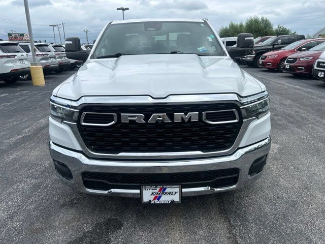 Used 2025 RAM 1500 Big Horn AWD/4WD image 3