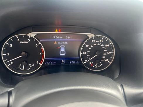 Used 2025 Nissan Altima 2.5 SV FWD image 19