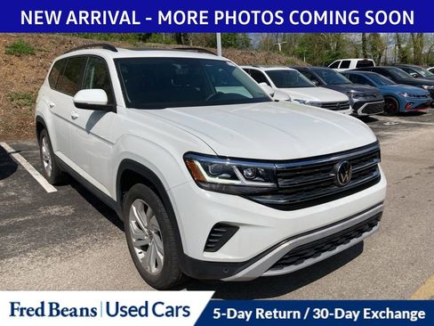 Used 2023 Volkswagen Atlas SE w/ Panoramic Sunroof Package image 1
