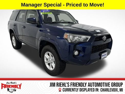 Used 2018 Toyota 4Runner SR5 AWD/4WD image 8