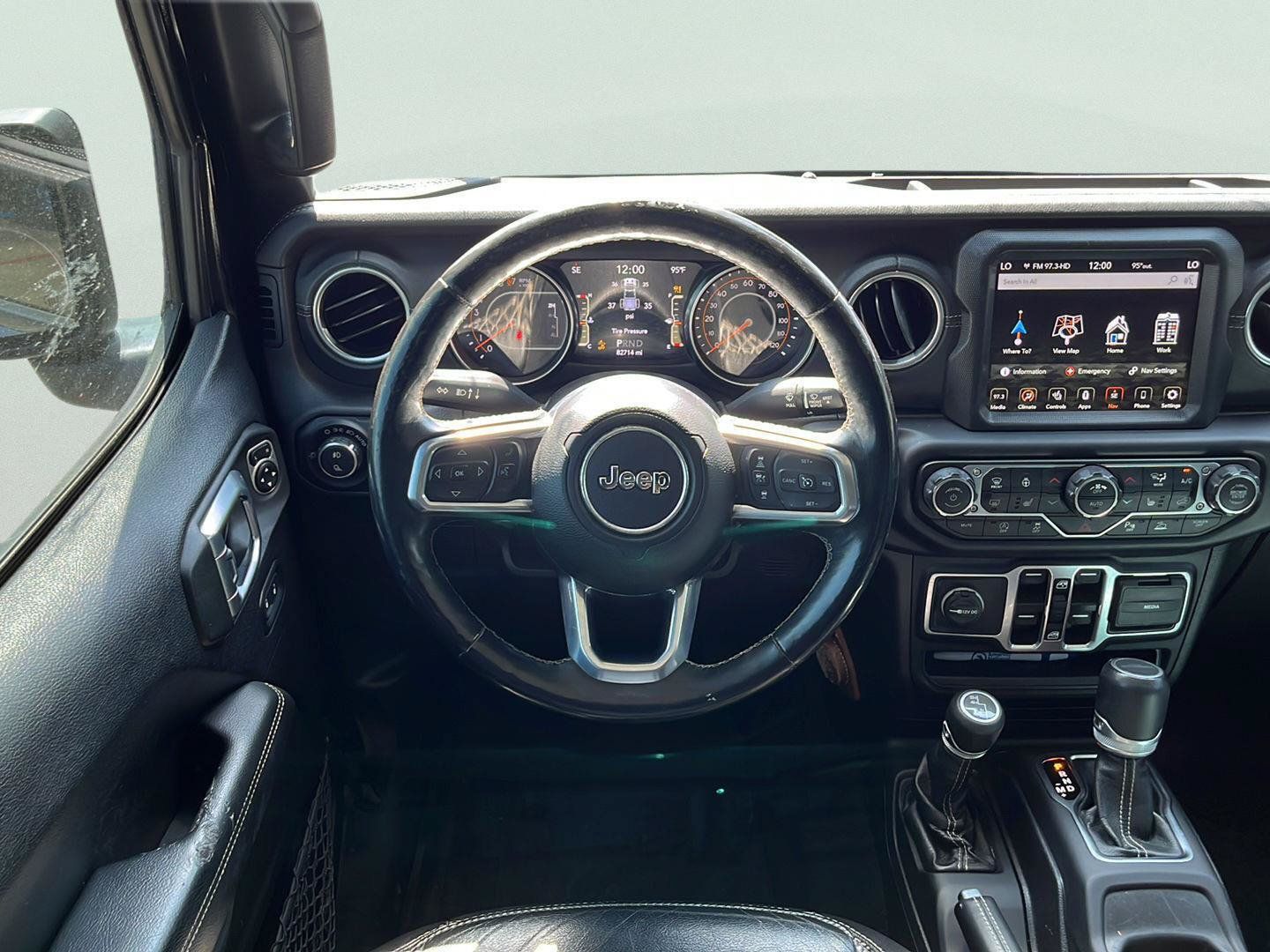 Used 2020 Jeep Gladiator Overland AWD/4WD image 8