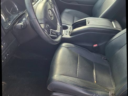Used 2015 Toyota Highlander Limited Platinum AWD/4WD image 7