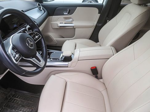 Certified 2023 Mercedes-Benz GLA 250 image 5