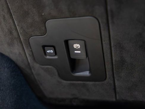 Used 2023 Maserati MC20 Coupe image 39