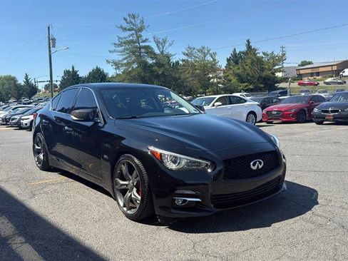Used 2016 INFINITI Q50 3.0t Premium w/ 3.0T Premium Plus Package AWD/4WD image 3