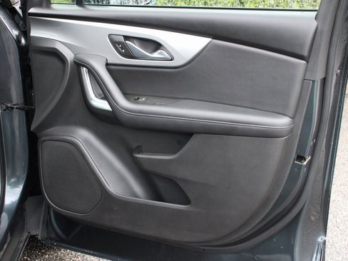 Used 2019 Chevrolet Blazer LT image 37