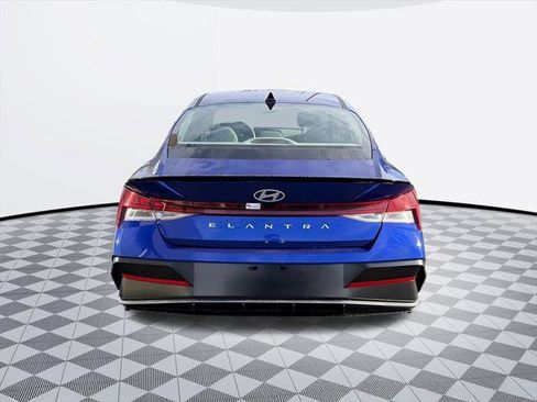 New 2026 Hyundai Elantra SEL Sport image 6