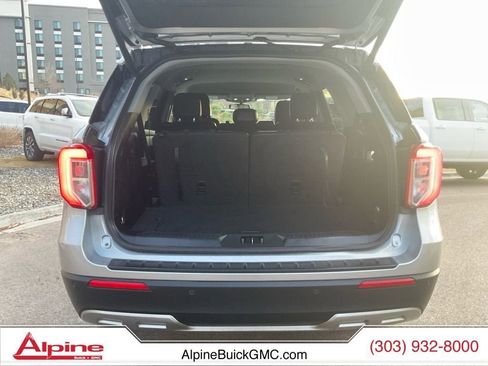 Used 2023 Ford Explorer XLT w/ Equipment Group 202A image 20