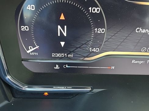 Used 2025 GMC Sierra 3500 AT4 w/ AT4 Premium Plus Package image 18