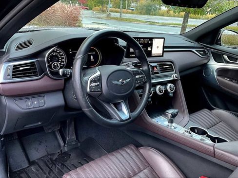 Used 2022 Genesis G70 2.0T w/ Prestige Package image 17