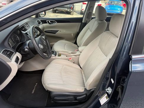 Used 2017 Nissan Sentra SV image 4