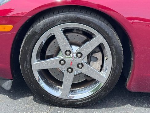 Used 2007 Chevrolet Corvette Convertible w/ Preferred Equipment Group RWD image 29