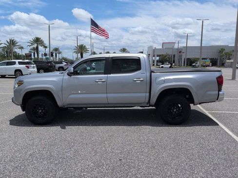 Used 2019 Toyota Tacoma SR5 AWD/4WD image 7
