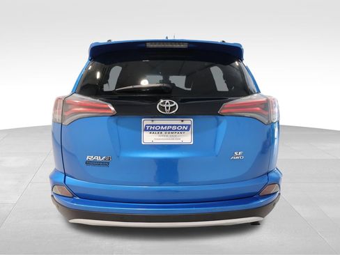 Used 2016 Toyota RAV4 SE w/ Advanced Technology Package AWD/4WD image 3