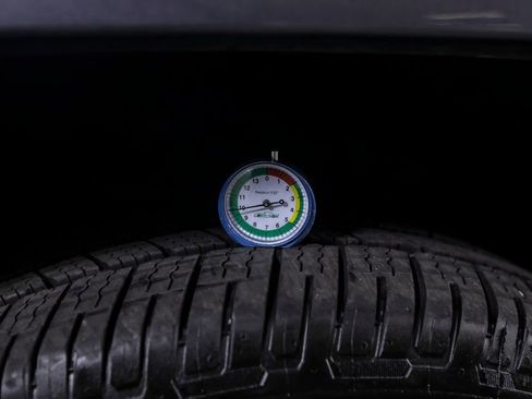 Used 2024 Lexus GX 550 w/ Cold Area Package image 53