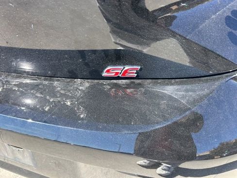 Used 2025 Toyota Corolla SE image 4