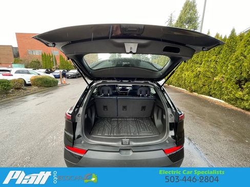 Used 2023 Chevrolet Bolt EUV Premier w/ Super Cruise Package image 58