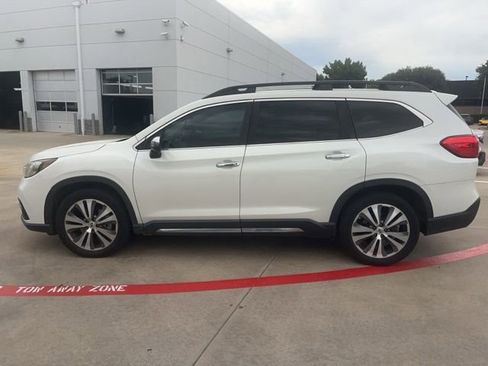 Used 2022 Subaru Ascent Touring AWD/4WD image 5