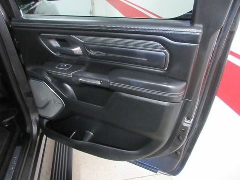 Used 2020 RAM 1500 Limited AWD/4WD image 37