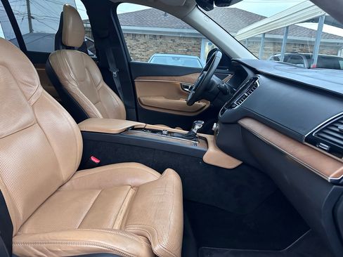 Used 2016 Volvo XC90 T6 Inscription image 17