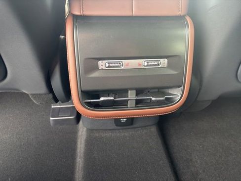 New 2026 Lincoln Nautilus Reserve image 33