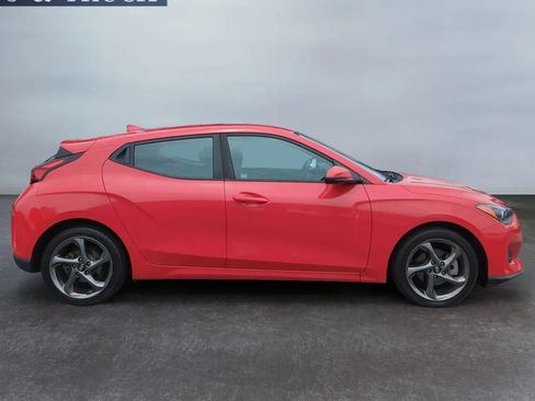 Used 2019 Hyundai Veloster 2.0 FWD image 6
