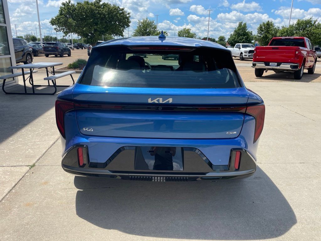 New 2026 Kia K4 GT-Line w/ GT-Line Premium Package FWD image 6