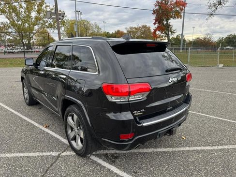 Used 2015 Jeep Grand Cherokee Overland image 3