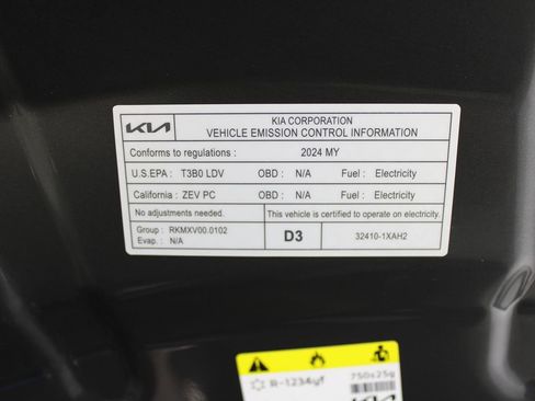 Used 2024 Kia EV6 Light RWD image 37