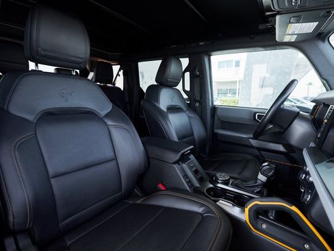 Used 2022 Ford Bronco Badlands image 25