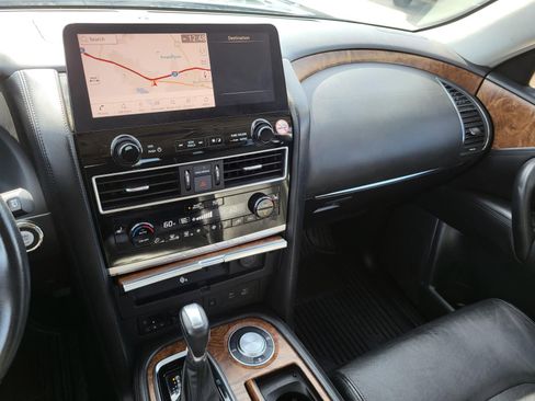 Certified 2023 Nissan Armada SL w/ Captain's Chairs Package image 3